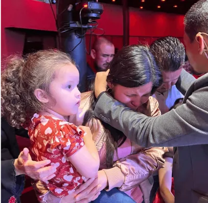 Iglesia Restaurando Naciones / Restoring Nations Church