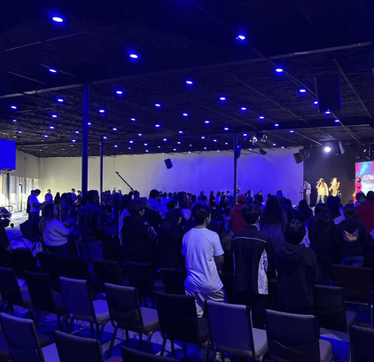 Iglesia Restaurando Naciones / Restoring Nations Church