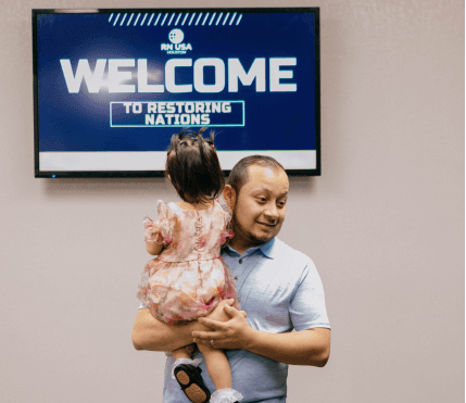 Iglesia Restaurando Naciones / Restoring Nations Church