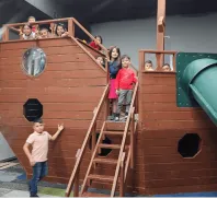 Iglesia Restaurando Naciones / Restoring Nations Church