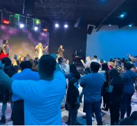 Iglesia Restaurando Naciones / Restoring Nations Church