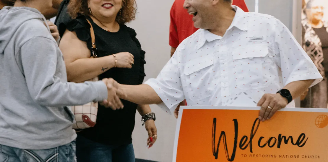 Iglesia Restaurando Naciones / Restoring Nations Church